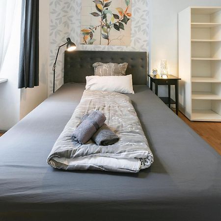 Blue Chili 30 - Industrial Chic Im Coolen Wedding - Bis 7 Personen Apartamento Berlim Exterior foto
