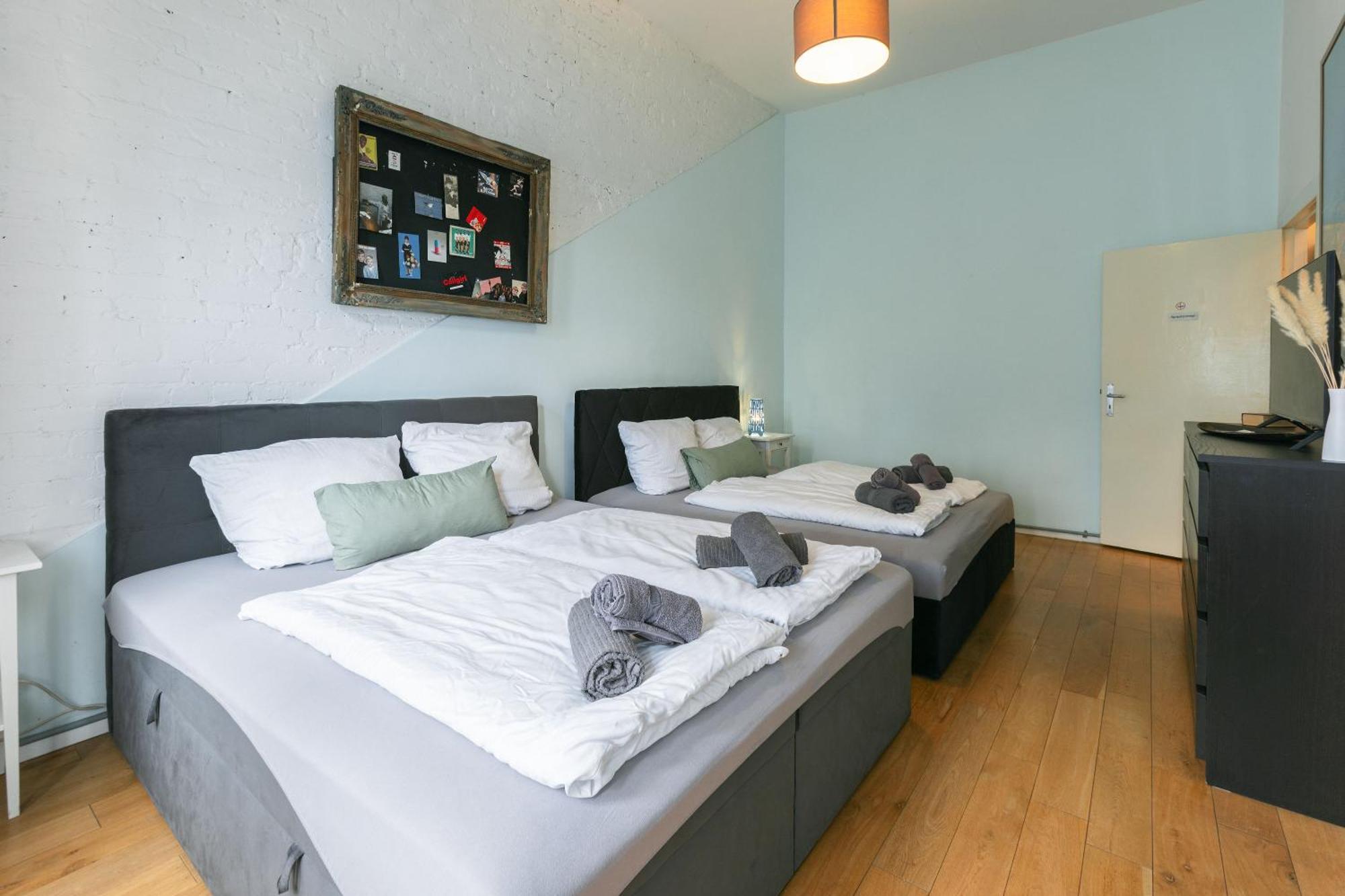 Blue Chili 30 - Industrial Chic Im Coolen Wedding - Bis 7 Personen Apartamento Berlim Exterior foto
